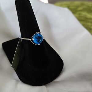 LAB 2.50 Cts BLUE TOPAZ  LADIES RING 14K WHITE GOLD PLATED - NWT 6.25